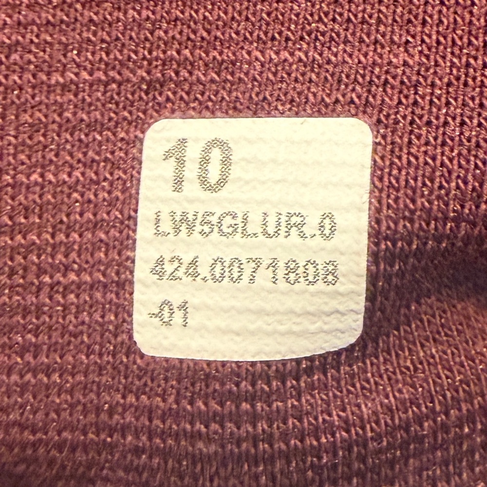 Lululemon softy suedey HR split hem mini flare pant 30” length size 10 - Picture 3 of 9